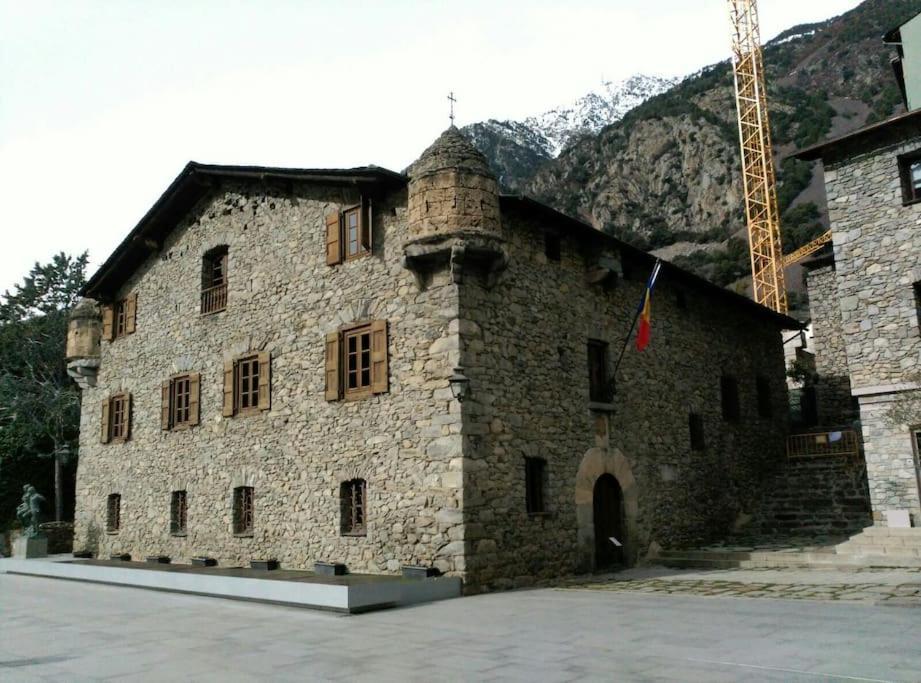 Apartament Gran Pirineu Montferrer Eksteriør billede